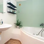 2 Person In Casa de Férias *